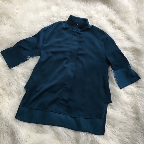 Who What Wear | Oversized Silky Tunic Top - Picture 4 of 8